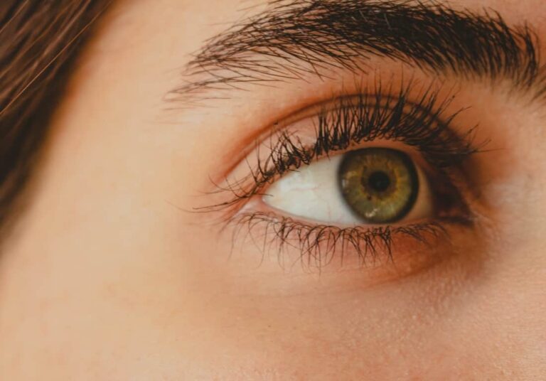 Darken Eyelashes without mascara
