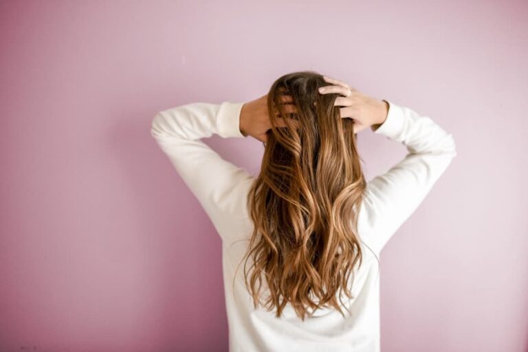 coconut oil before bleaching hair